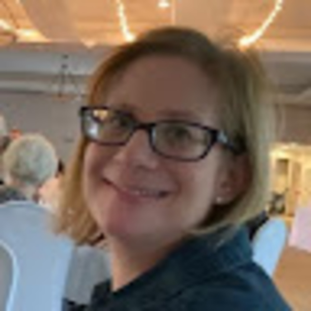 Meet your Posher, Carissa